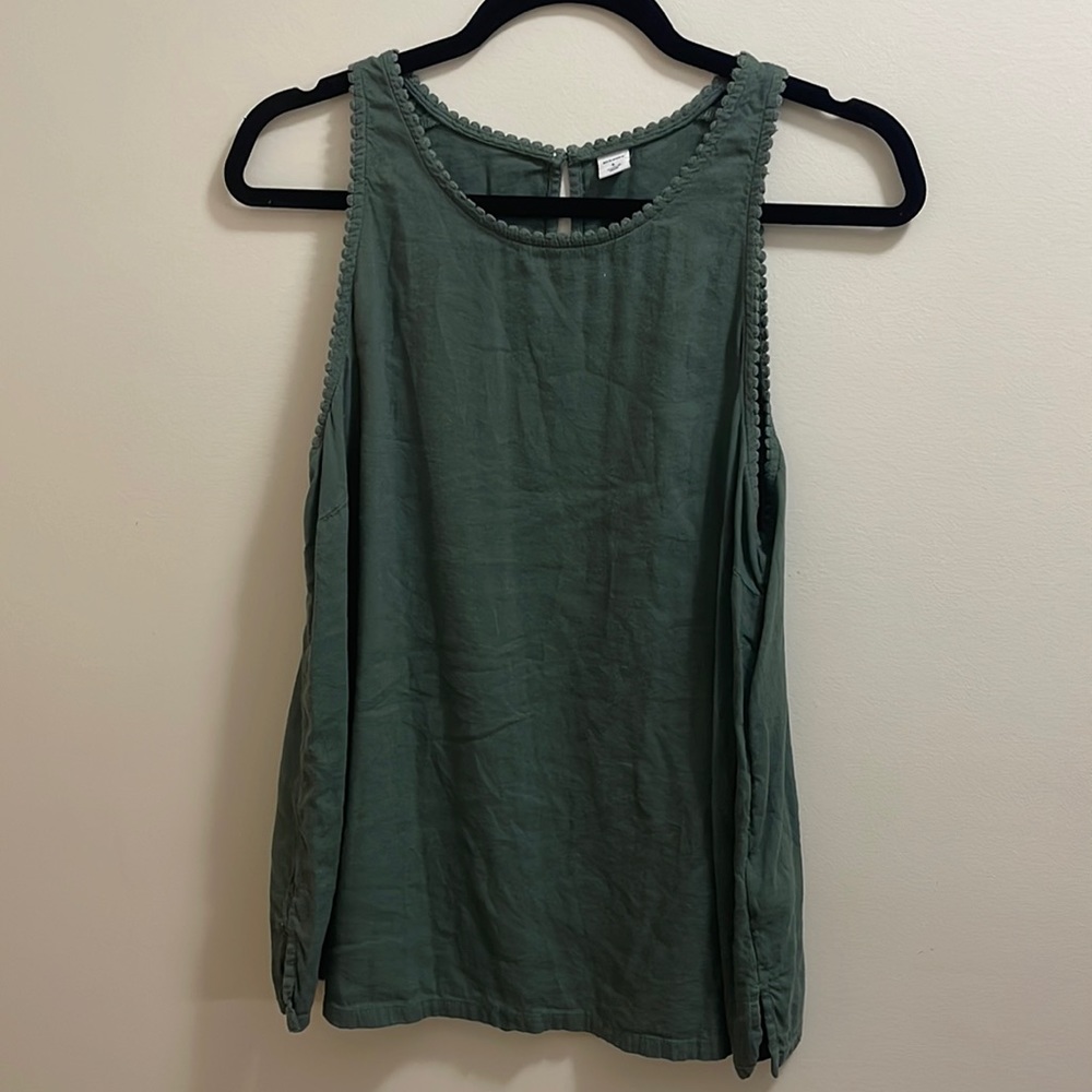 Green tank top